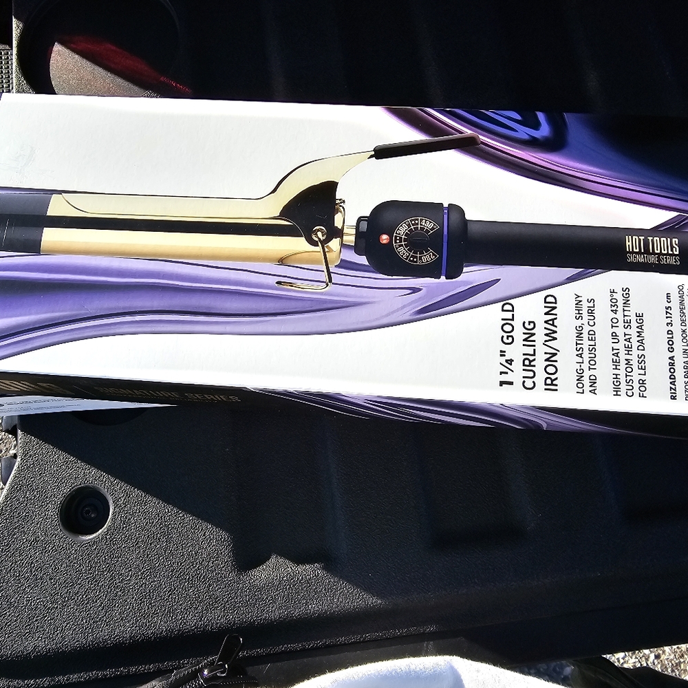 Hot Tools Signature Series 1 1/4 Curling Iron